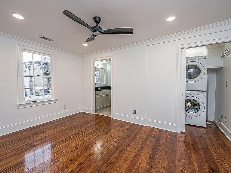 186 Smith St. Unit C