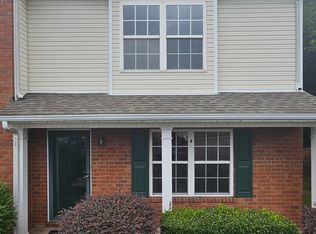 3059 London View Dr, Murfreesboro, TN 37128