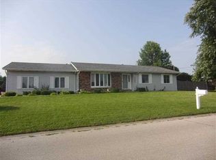 1127 Meadow Ln, Colona, IL 61241