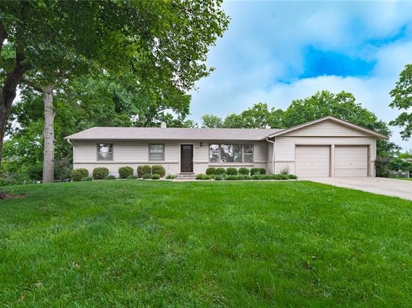 6108 NW Klamm Dr, Kansas City, MO 64151
