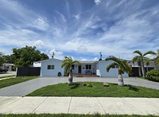 9591 SW 52nd Ter, Miami, FL 33165