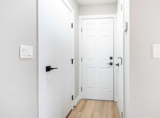 7620 E 27th St SE, Calgary, AB T2C 1E7