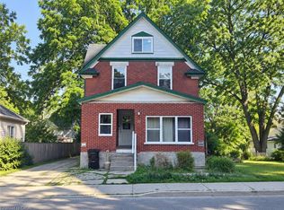 77 Cedar St S, Kitchener, ON N2G 3L6