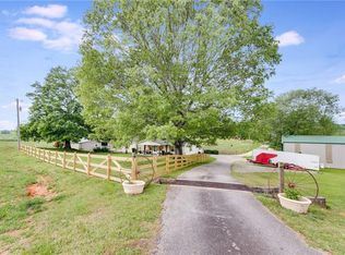 1010 Antioch Rd, Franklin, GA 30217