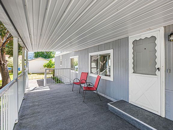 3rd image of 208 S Neyland Rd #29