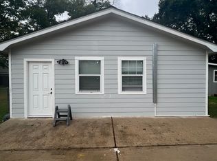 7017 2nd St UNIT C, Hitchcock, TX 77563