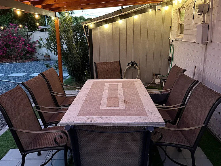 2065 E Don Carlos Ave — Photo 9