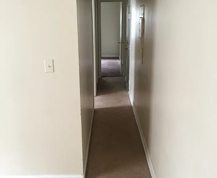 162-08 Hall To Bedrooms & Bath_09092018