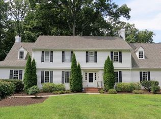 2420 Wadebridge Rd, Midlothian, VA 23113