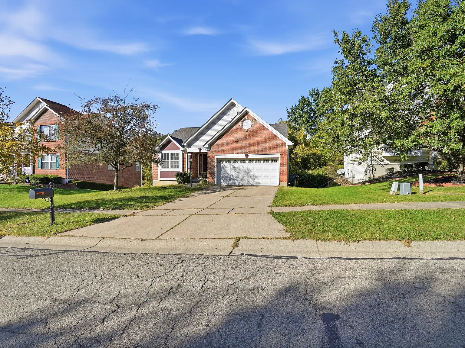 4 bed, 2200 sqft, $2,500 — Photo 1