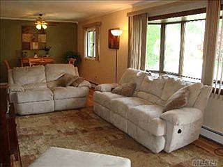 2nd image of 50 Saddle Ln