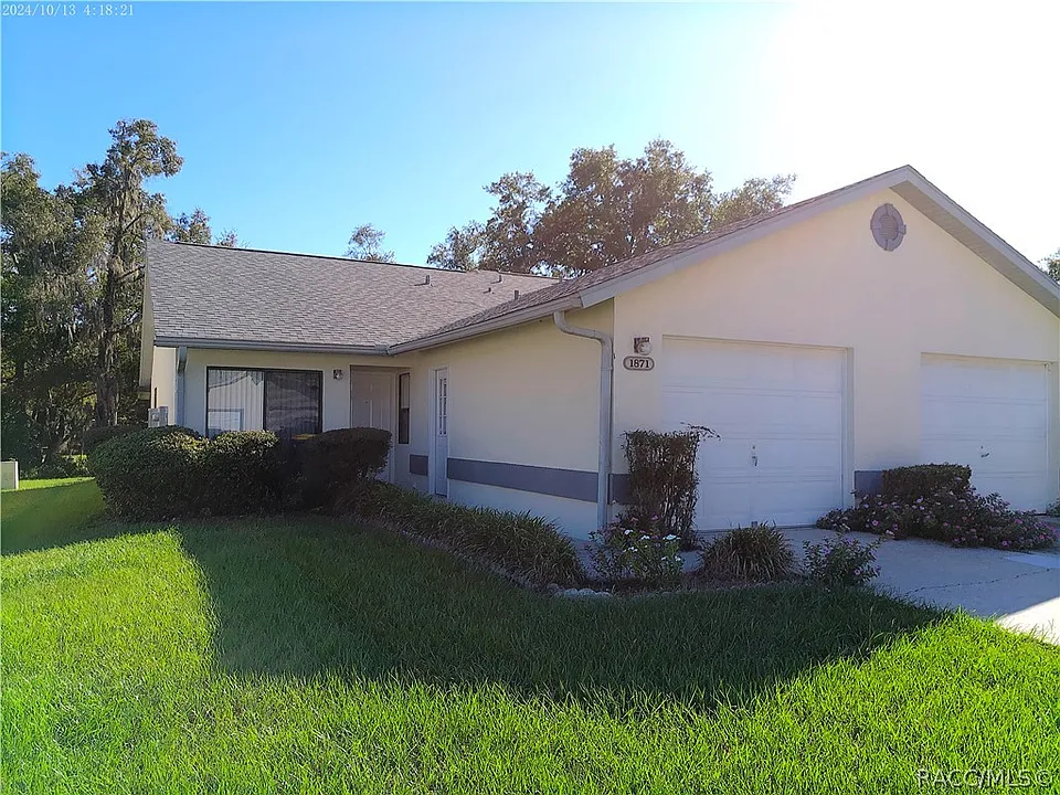 1871 Arrowwood Ln