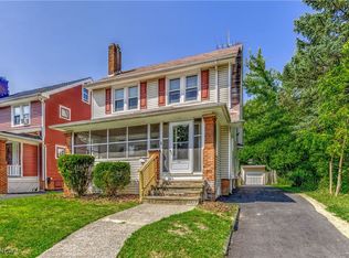 856 Clarence Rd, Cleveland Heights, OH 44121