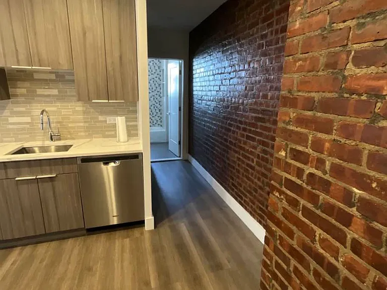 901 Avenue H #66 — Photo 2