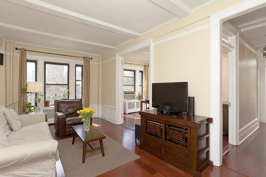 1st image of 149 W 94th St