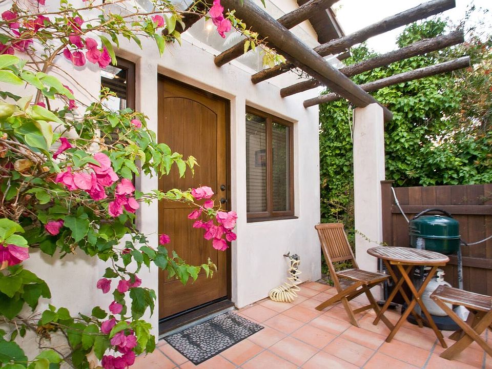 Your private front door and patio