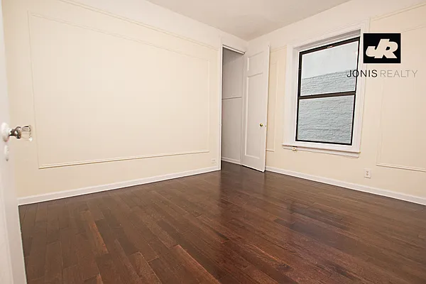 Rented by Jonis Realty | media 39