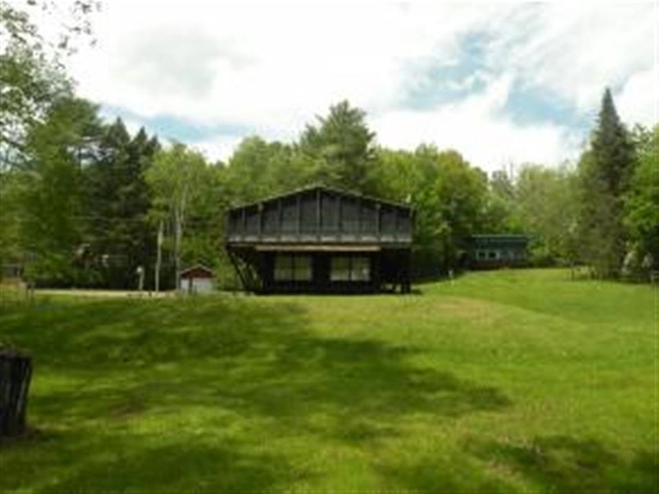 2nd image of 83 Pierce Rd