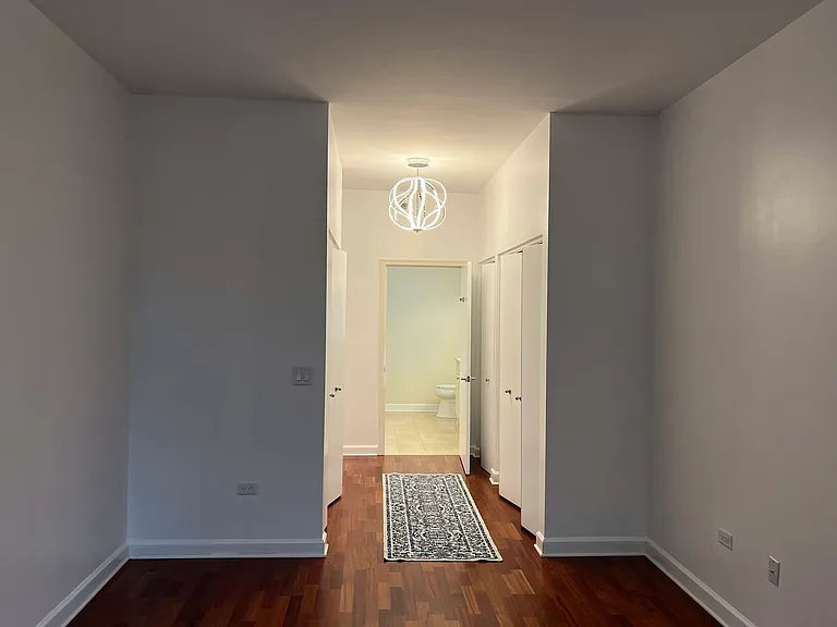 1322 S Prairie Ave #304 — Photo 6