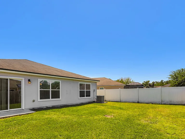 3800 Falcon Crest Dr — Photo 16