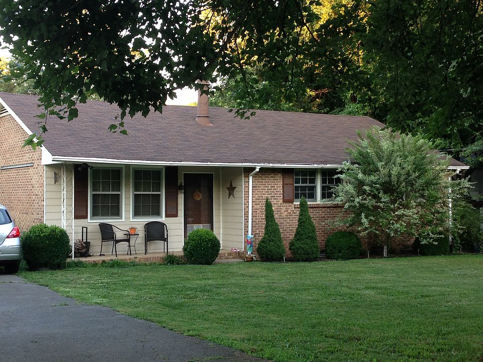 2nd image of 217 Jackson Ave