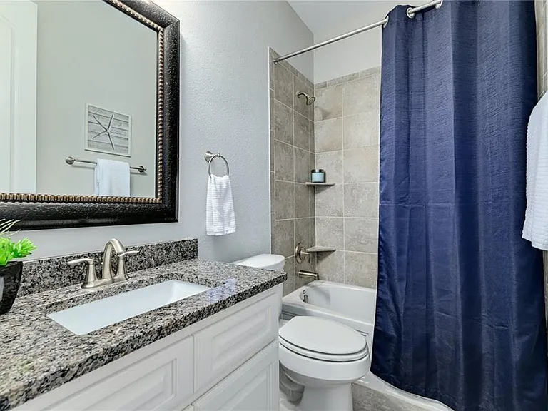 204 Maxwell Way — Photo 16