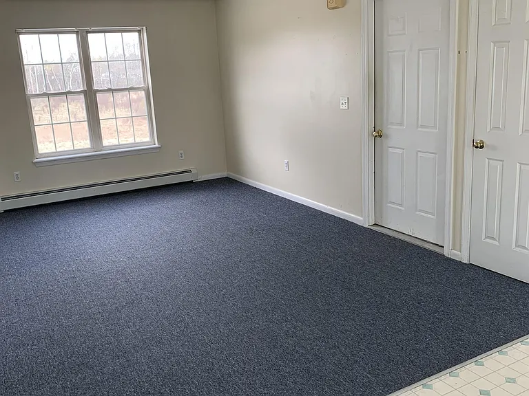39 Ducas Dr — Photo 5