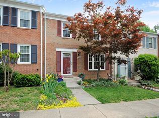 5447 Calvin Ct, Springfield, VA 22151