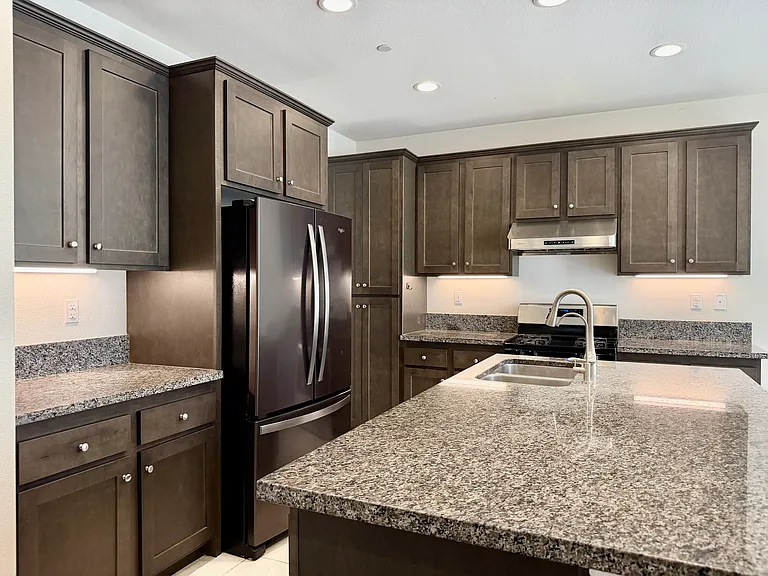 10519 Wilding Dr — Photo 5