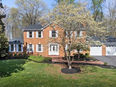 905 Holly Creek Dr, Great Falls, VA, 22066