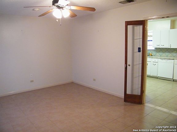 3rd image of 7026 Baywater Dr
