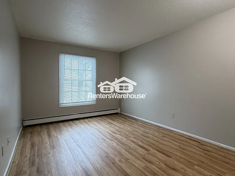 4648 Cedar Lake Rd S #1 — Photo 11