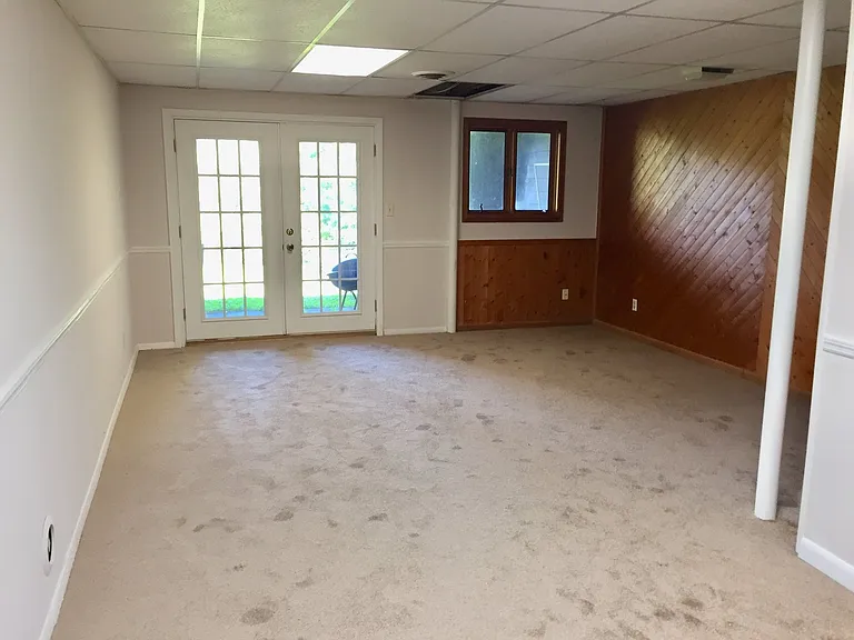 1064 Hickory Glen Rd — Photo 4