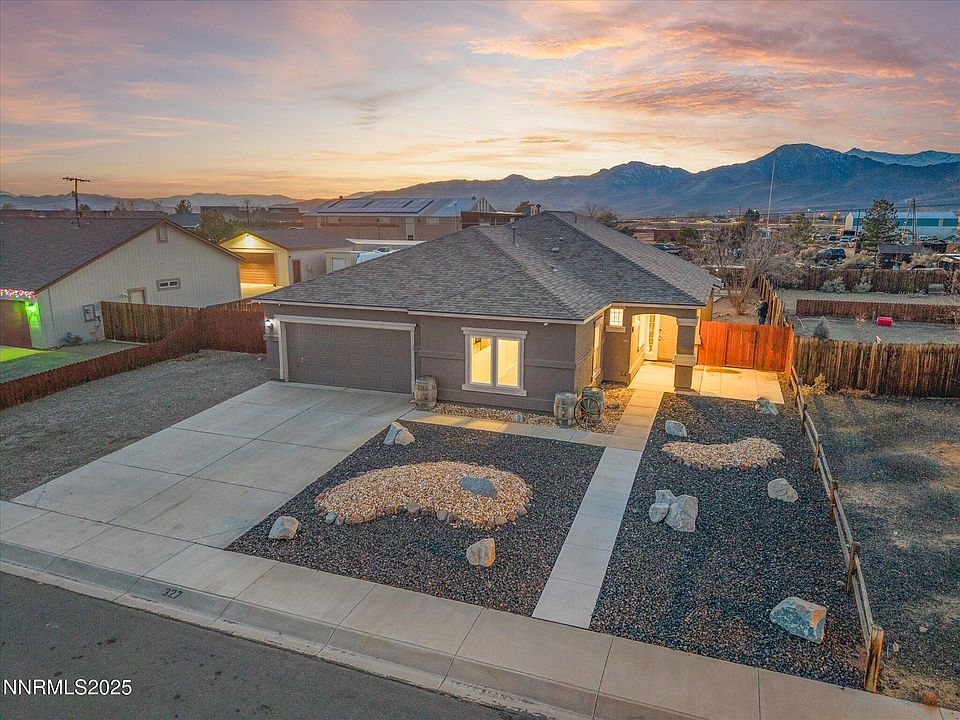 1st image of 327 Valley Vista Dr