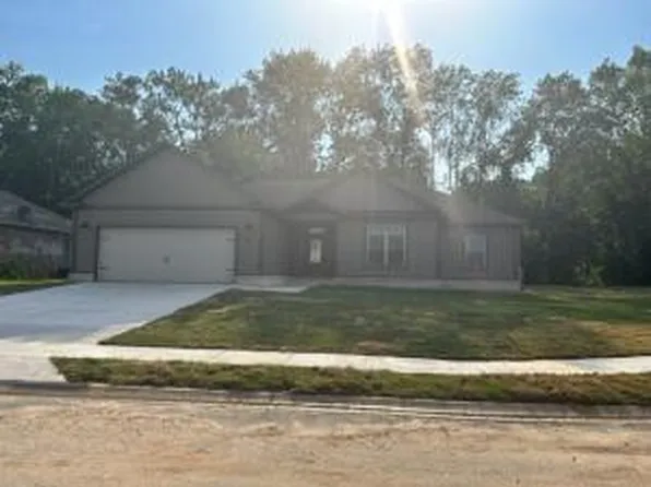 (undisclosed Address), Russellville, AR 72801