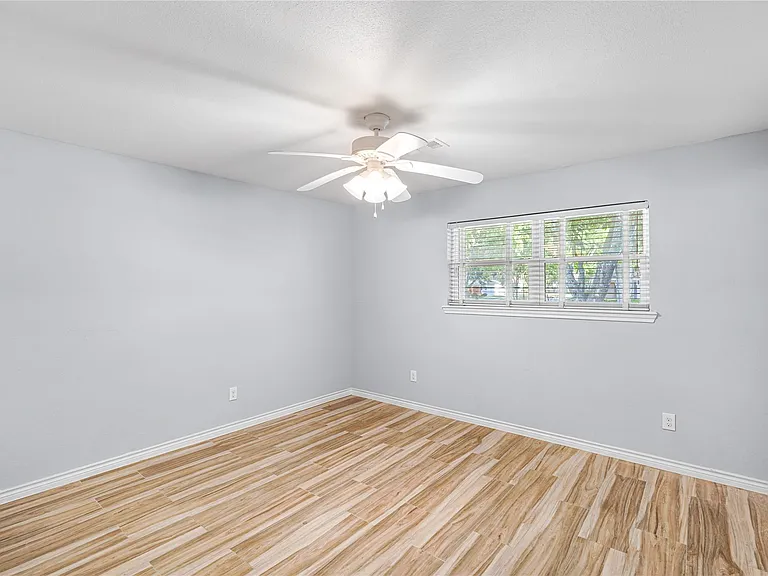 6002 McKnight St — Photo 16