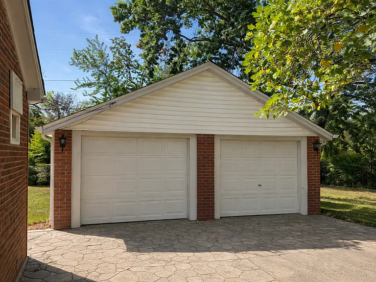 2910 Mexico Gravel Rd #B — Photo 3