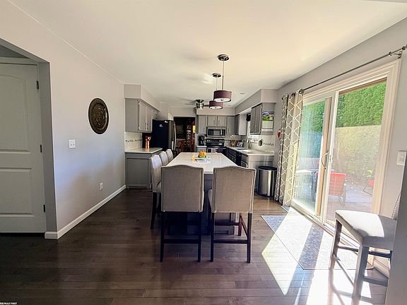 5th image of 53379 Springhill Meadows Dr