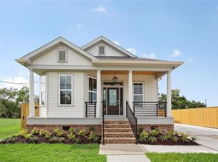 2300 Esteban St, Arabi, LA 70032