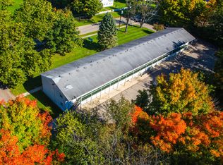 550 E Cass St APT A8, Schoolcraft, MI 49087