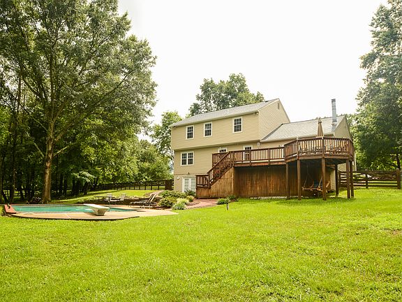 2nd image of 11997 Falling Creek Dr