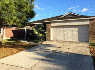 8811 Willow Grove Dr, Tomball, TX 77375
