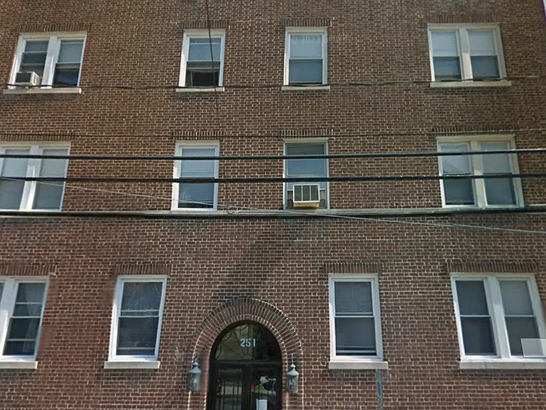 250-255 Lafayette Ave #A12 — Photo 1