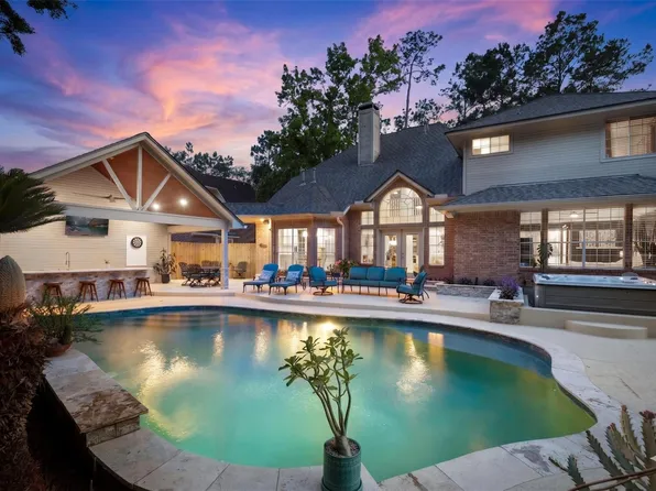 34 Lost Pond Cir, Spring, TX 77381