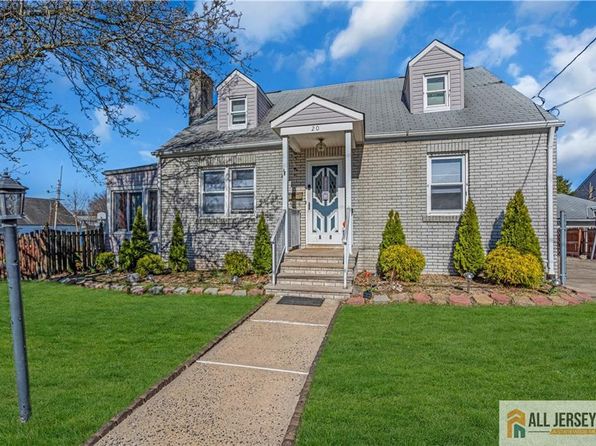 20 Cedar Ave, North Brunswick, NJ 08902