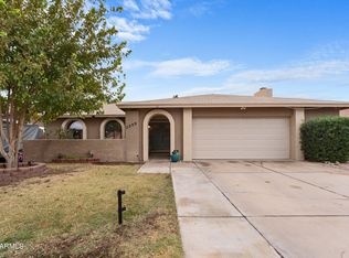 2209 E Emelita Ave, Mesa, AZ 85204