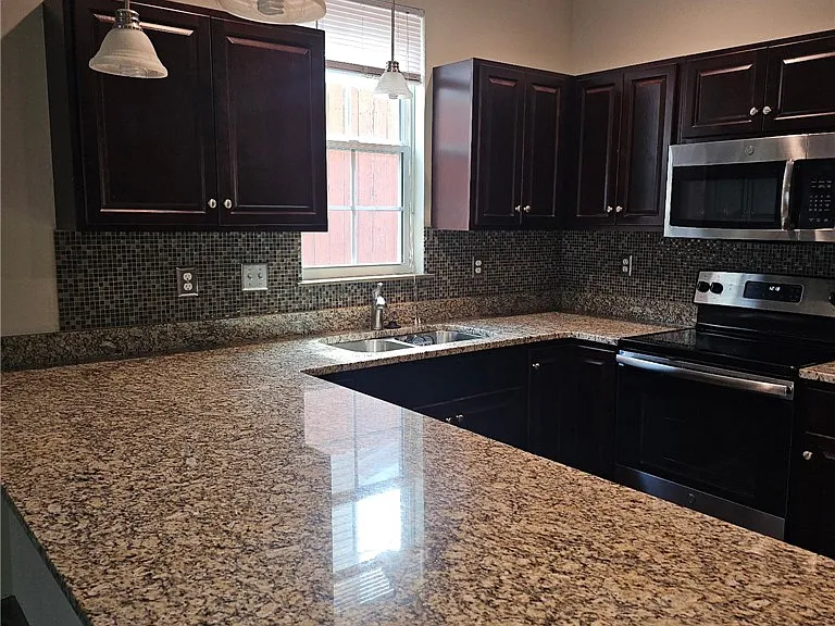235 Pendleton Rd — Photo 9