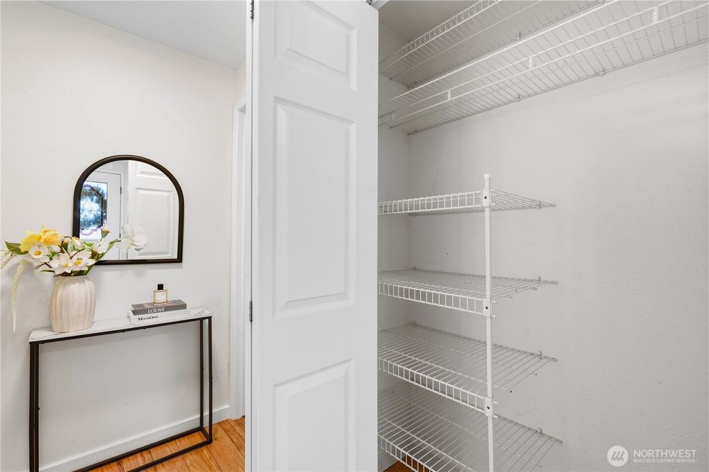 12019 NE 136th Pl Place, Kirkland, WA - View 4