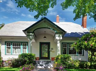 2437 NE Knott St, Portland, OR 97212