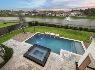 6806 E Warwick Lake Ln, Spring, TX 77389